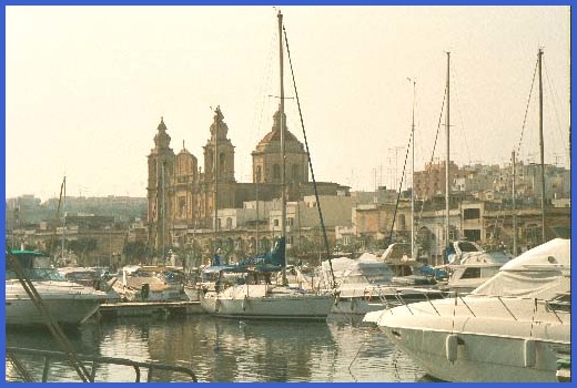 Another view of the marina at Ta'xbiex.